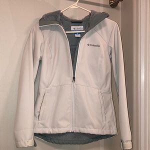 XS Columbia women’s fleece lined soft shell jacket